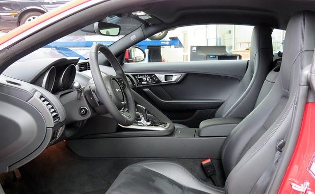 Left hand drive car JAGUAR F TYPE (01/07/2014) - 